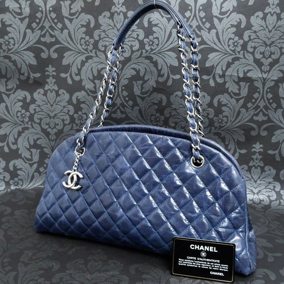 CHANEL RARE BLUE CHAIN HANDBAG!! SALE!! - Picture 1 of 14